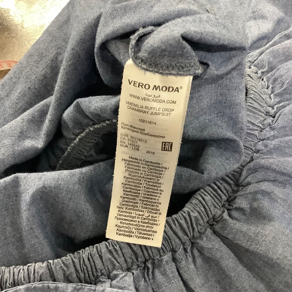 Vero Moda Chambray Jumpsuit Sz Small - Picture 4 of 7